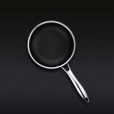 Hybrid Saucepan With Lid, 2-Qt