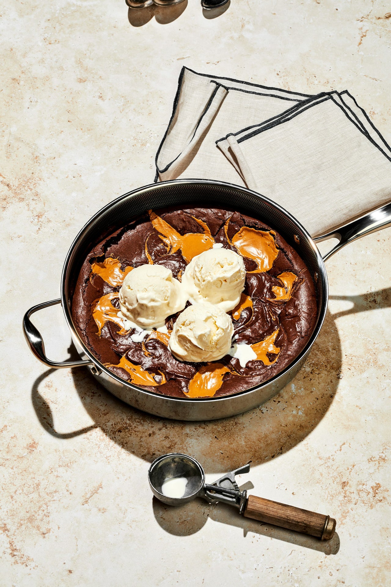 Peanut butter swirl skillet brownies a la mode