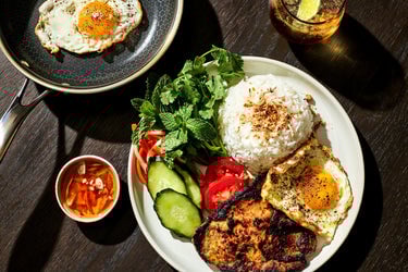 Vietnamese Lemongrass Pork Chops