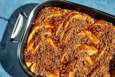 Brown Sugar-Cinnamon Crunch French Toast Casserole