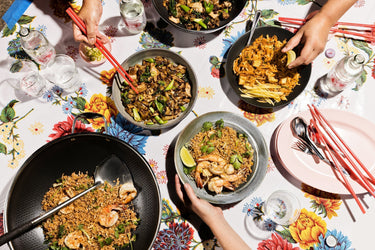 14 inch wok with handles serving stir fry rice