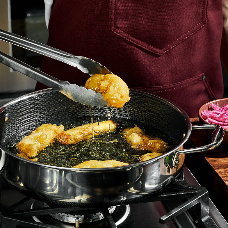 Hybrid Deep Sauté Pan with Lid, 3.3-Qt