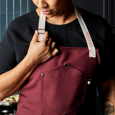 Eco Modern Apron (Crimson)