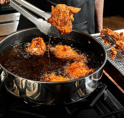 Deep Sauté Pan with Lid, 7-Qt