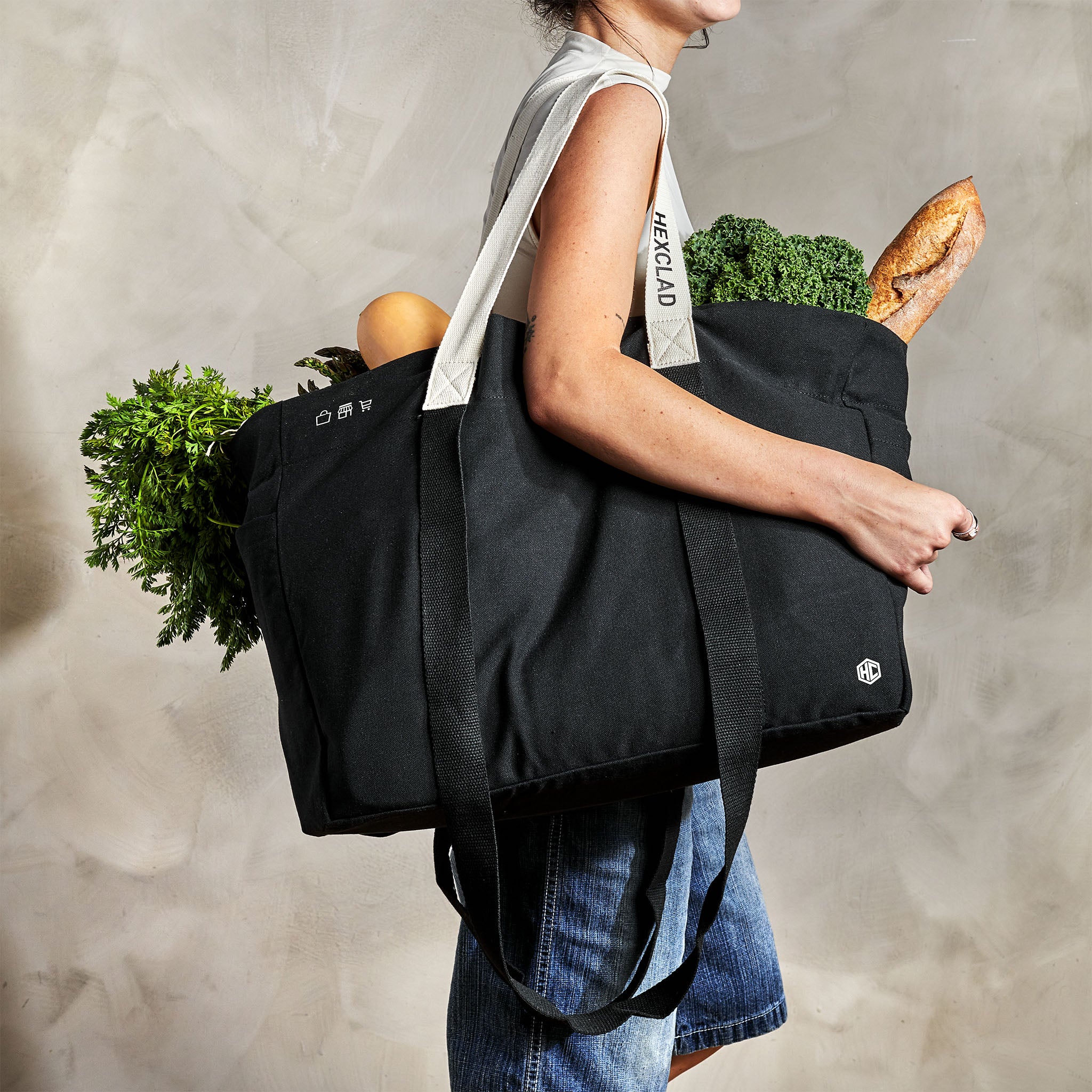 【美品】santaku leather shoulder bag santaku 4way grain leather shoulder bag