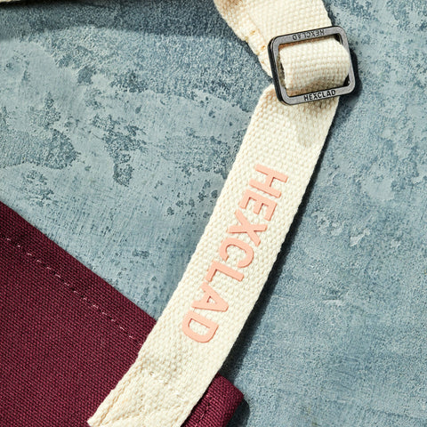 Eco Modern Apron (Crimson) | HexClad