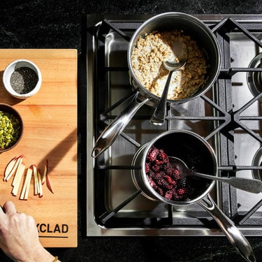 Hybrid Saucepan with Lid, (1-Quart)