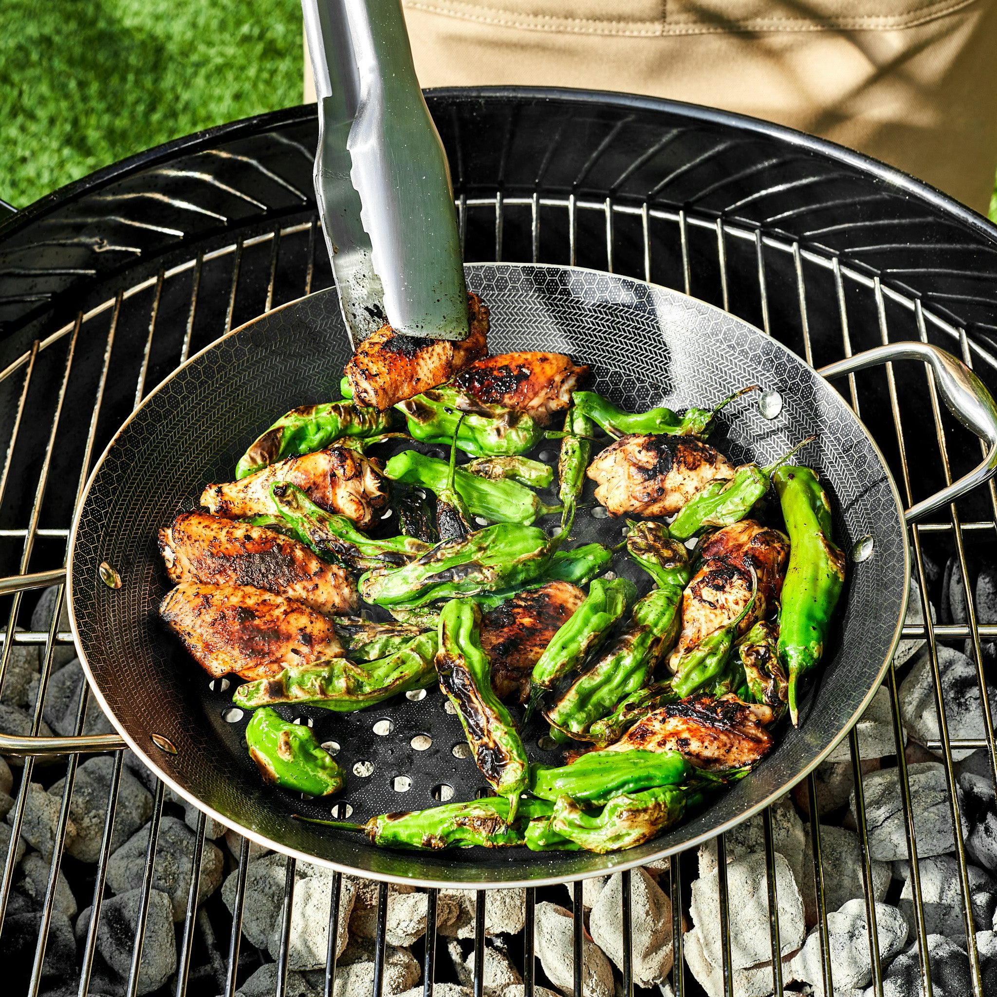 12 BBQ Grill Pan Hybrid HexClad Cookware