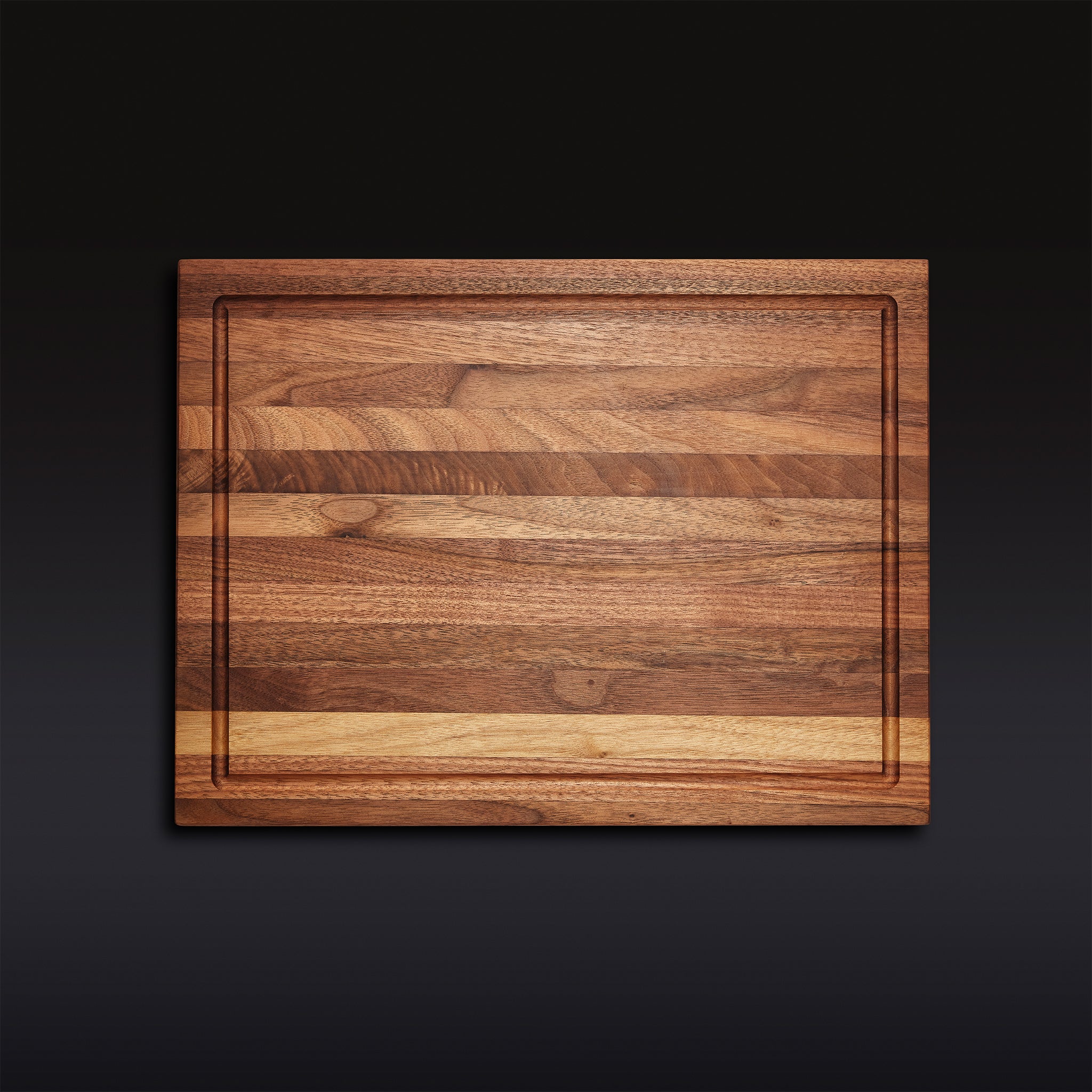 Walnut Cutting Board, Medium - Thumbnail 4