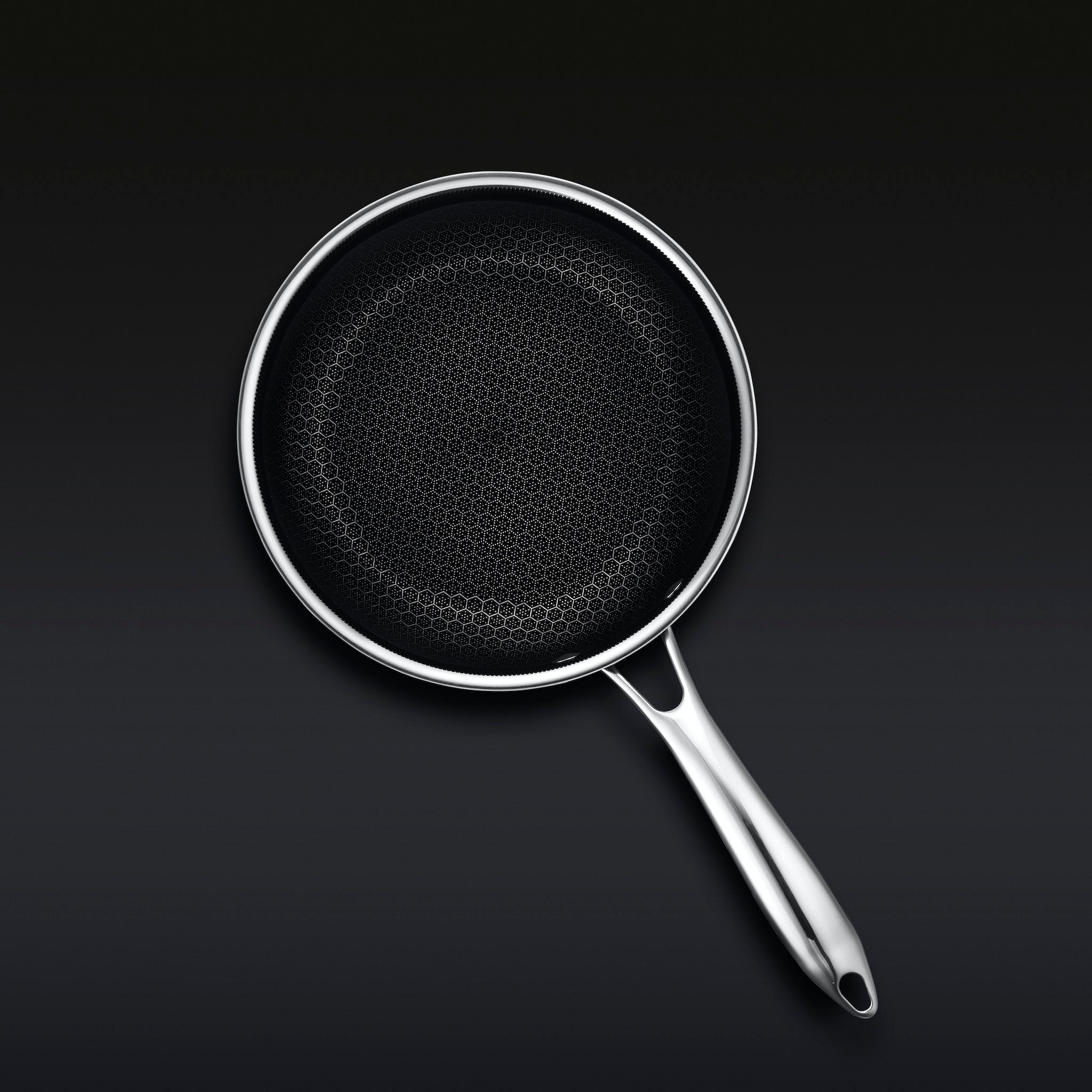 3QT Hybrid Saucepan with Lid | HexClad Cookware