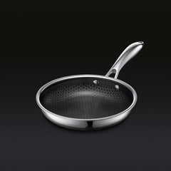 Hybrid Fry Pan with Lid, 8"