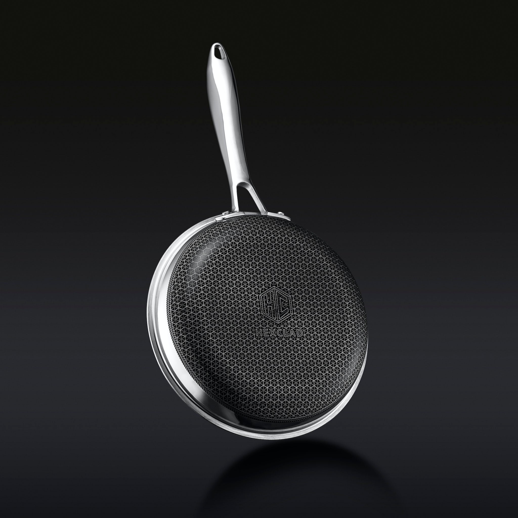 HexClad Hybrid Frying Pan - Thumbnail 3