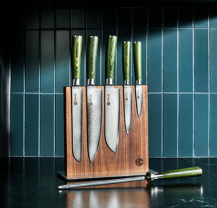 Shop All knife Sets →
