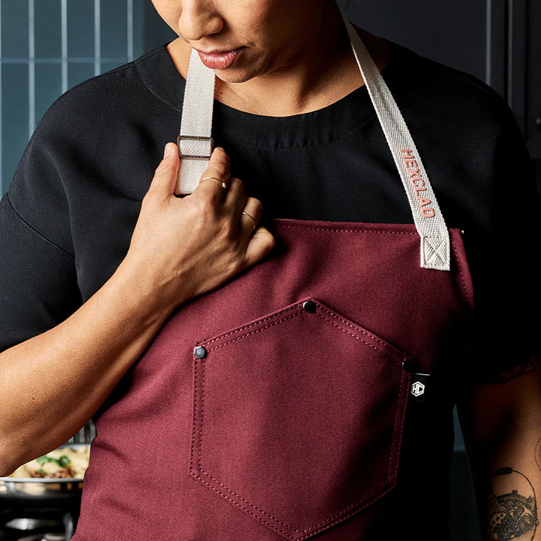 Eco Modern Apron (Crimson)