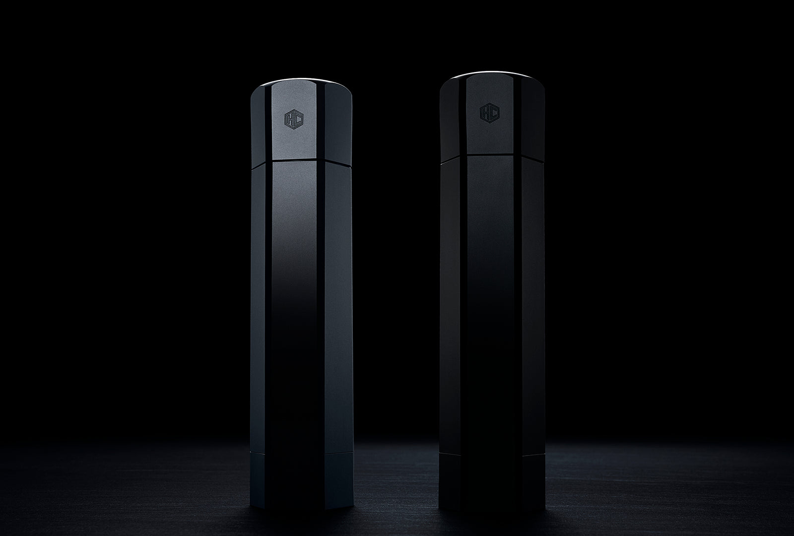 HexClad HexMill Salt and Pepper Grinder - Thumbnail 2