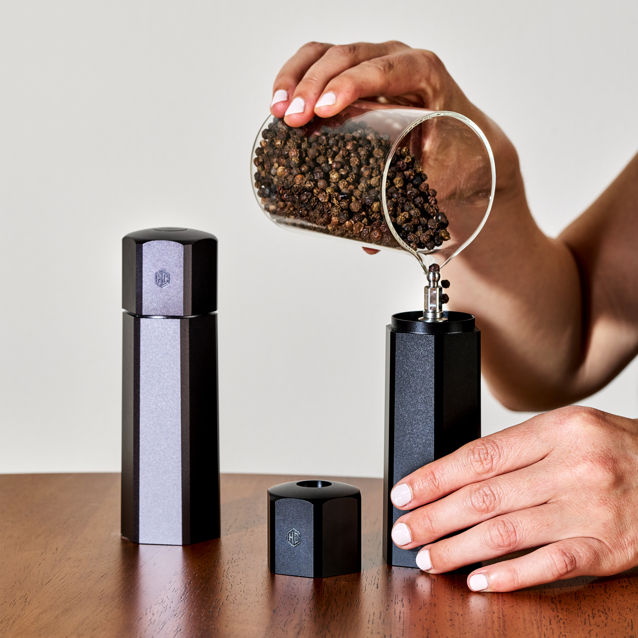 HexMill Tabletop Salt & Pepper Grinder Set - Thumbnail 2
