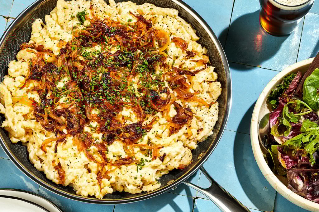 CHEESY SPÄTZLE CASSEROLE